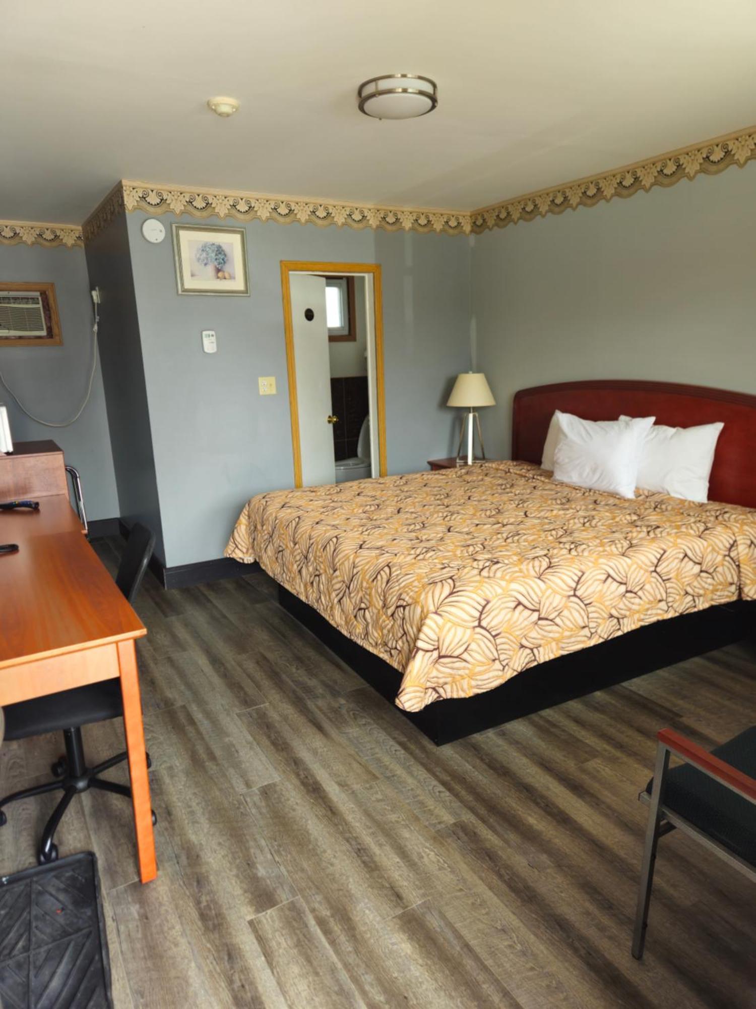Forest Plaza Motel Mount Forest Екстериор снимка
